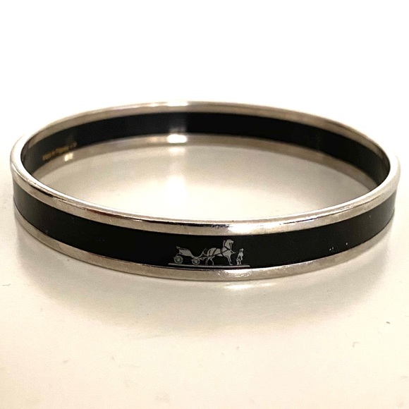 Hermes Black Enamel Caleche Horse Carriage Bangle - Picture 3 of 7
